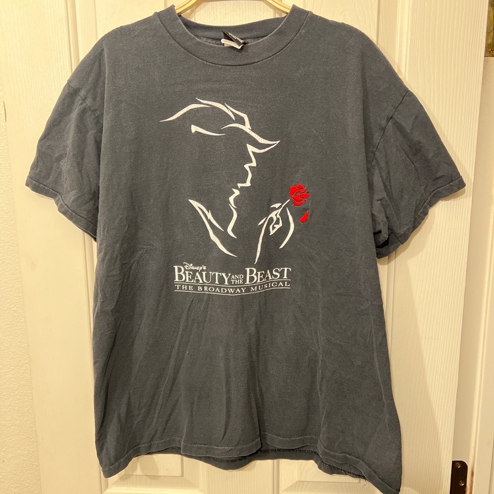Disney Beauty And The Beast T-shirt size L